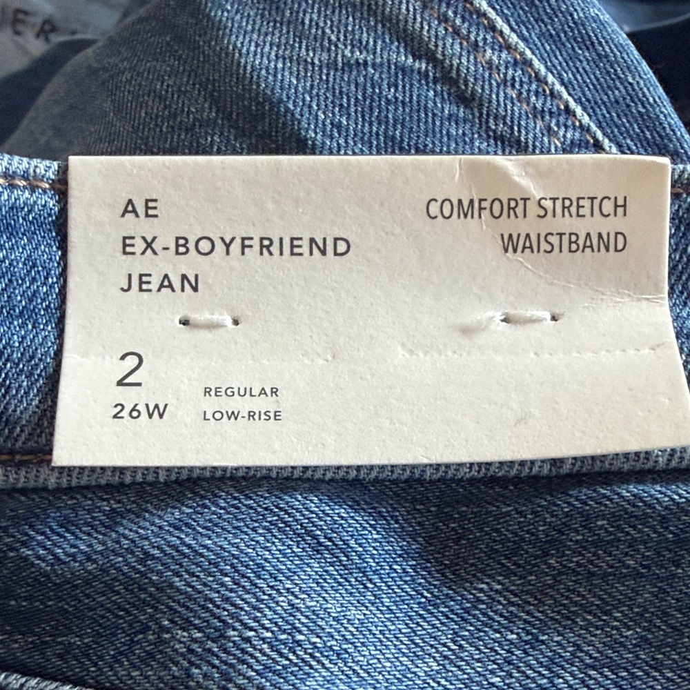 American Eagle Outfitters Relaxed Fit Jeans - Classic Blue
